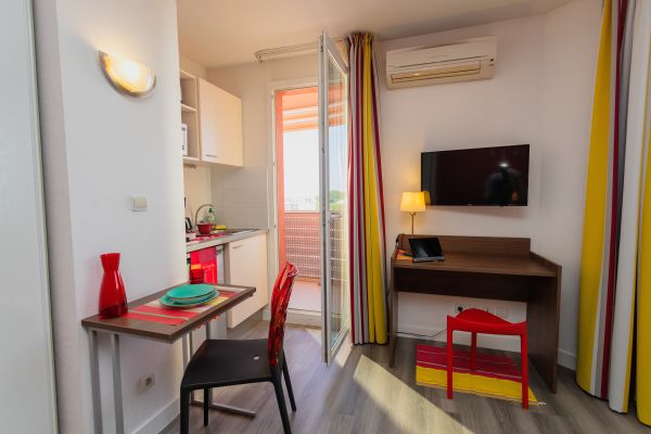 Appart-Hôtel Mer & Golf City Perpignan Centre